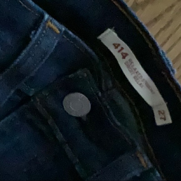Levi's Dark Wash Jeans - Picture 2 of 3